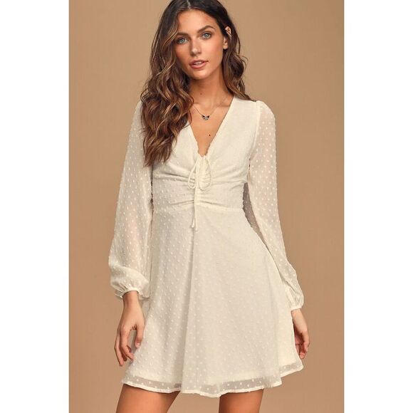 Lulus Dresses & Skirts - Lulus Wine And Dine White Swiss Dot Long Sleeve Skater Dress - Size L
